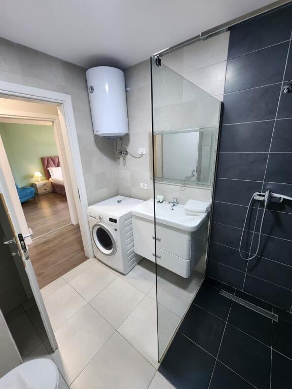 Super apartament 2+1+2wc (📍 Parku olimpik- Ngjiturë me Komuna e parisit) 120 m2 - 1300Eu/muaj 🔥