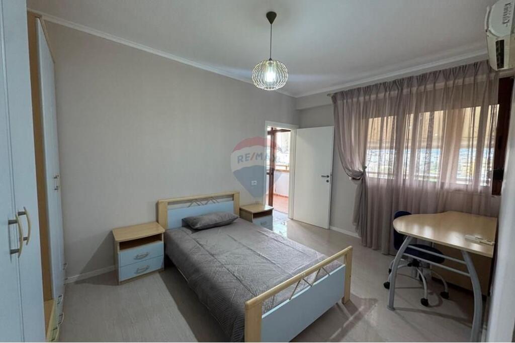 RENT APARTMENT 3+1+2 FORMER EXHIBITION!