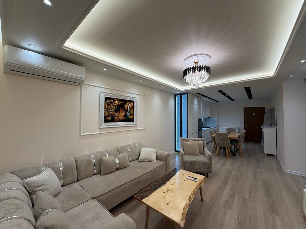 Appartamento 2+1+2 Parcheggio a Colombo al Lago Secco