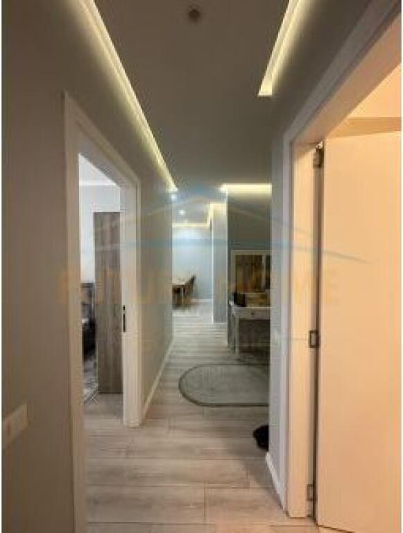 Qera, Apartament 2+1+2+Post Parkimi , Yzberisht.