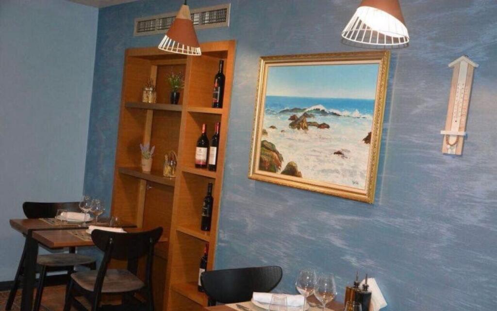 Restorant me qera Zogu Zi