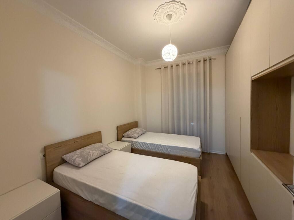 Appartamento 2+1 in affitto vicino a UET a Porcelan.