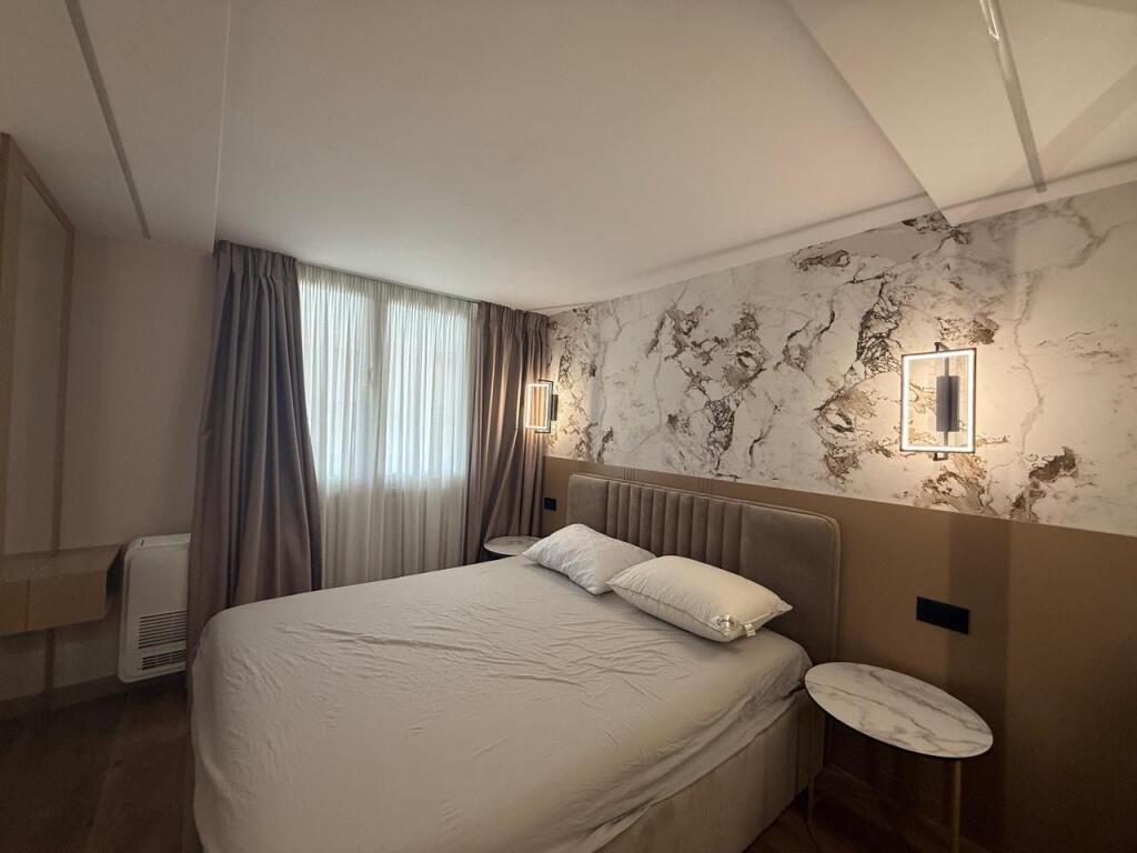 Apartament 2+1 per qira te liqeni i thate