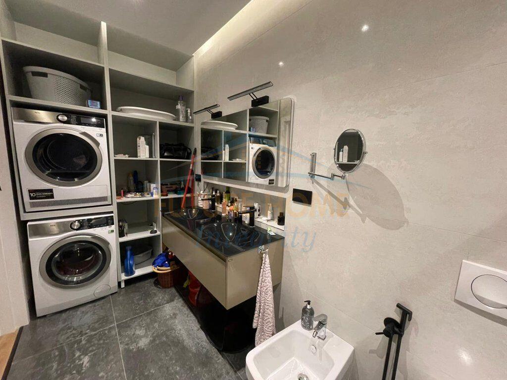 Qera, Apartament 2+1+2, Shallvaret, Tiranë