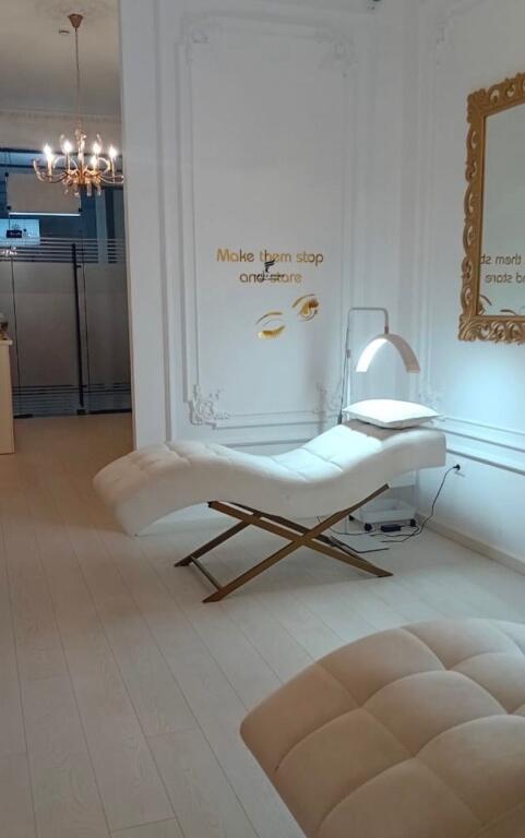 OFFICE FOR RENT 80 M2 KAVAJES ROAD 1100 EURO