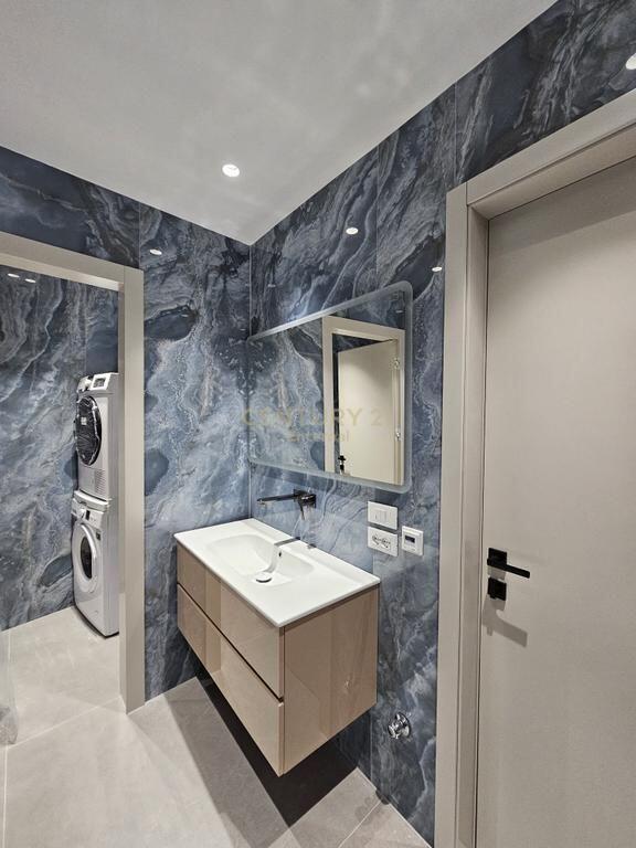 Apartament 2+1+2+Post Parkimi per shitje tek Rezidenca Lake View