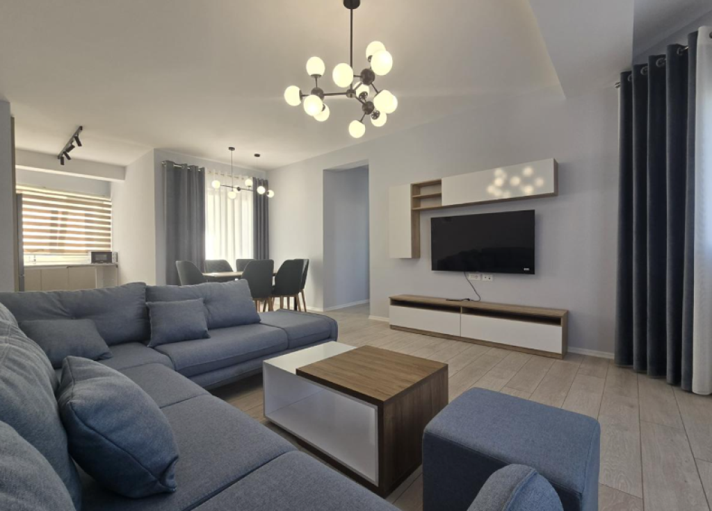 🏡 Shitet Apartament 2+1+2 – River Residence, Fusha e Aviacionit