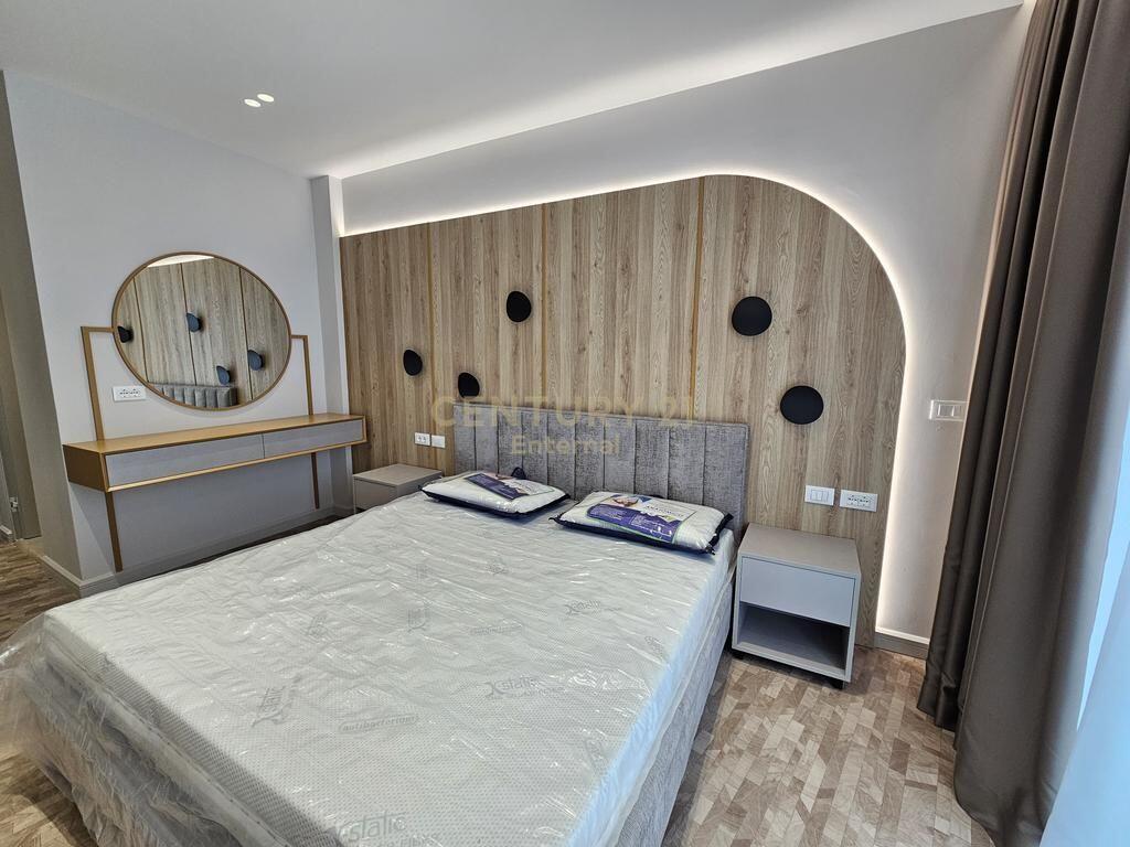 Apartament 2+1+2+Post Parkimi per shitje tek Rezidenca Lake View