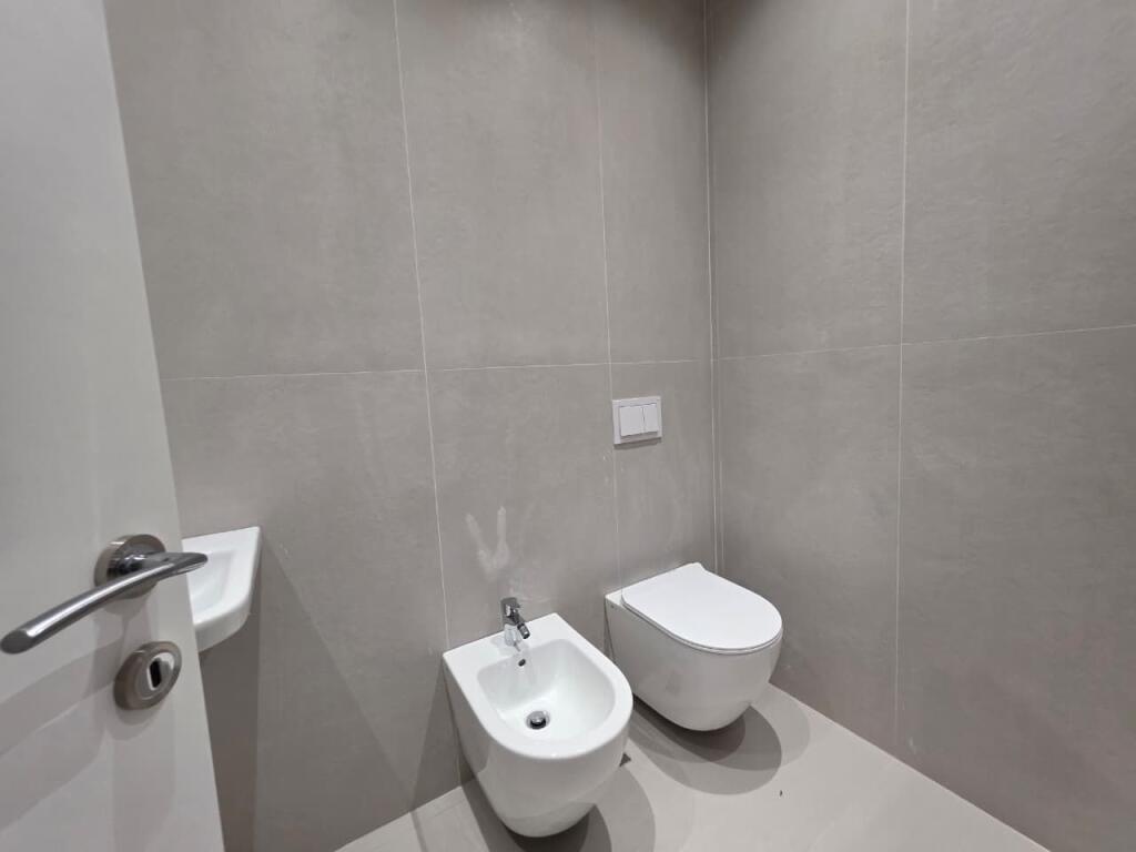 🏡 Appartamento di lusso 2+1 in affitto – Golden Tower, Via Mine Peza.