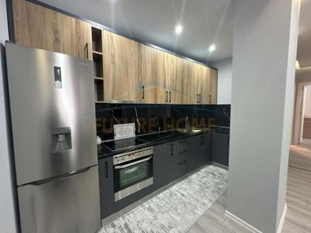 Qera, Apartament 2+1+2+Post Parkimi , Yzberisht.