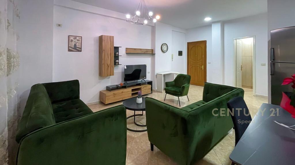 JEPET ME QERA APARTAMENT 2+1+2 TE KOMUNA E PARISIT