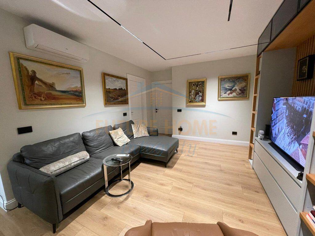 Qera, Apartament 2+1+2, Shallvaret, Tiranë