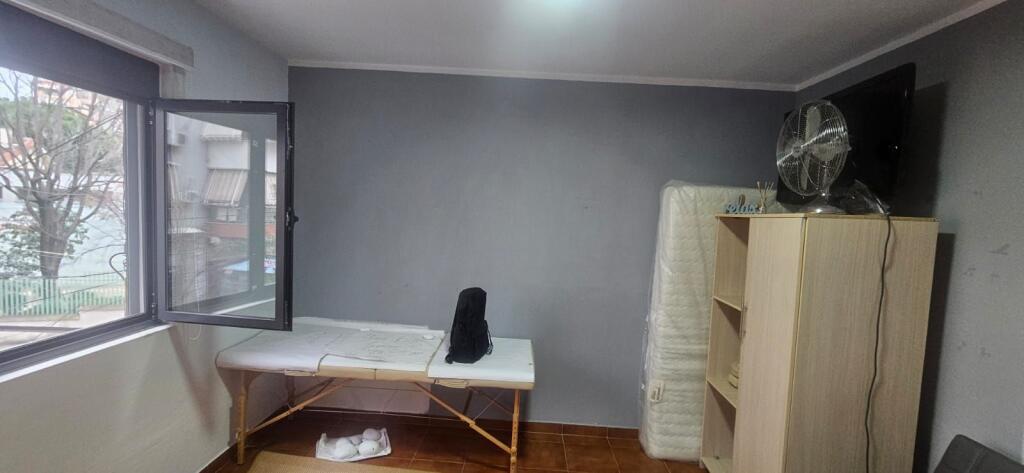 Ambient Zyrash per Qira ne Fillim te Rruges Ali Demi