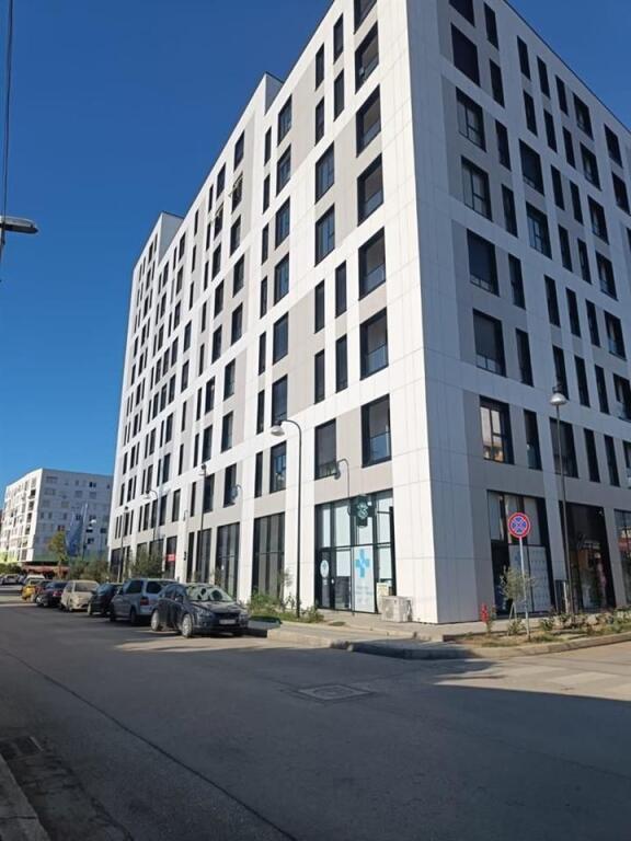 SHITET APARTAMENT 2+1+2, BULEVARDI I RI, TIRANË