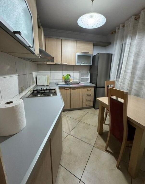 Qera, Apartament 3+1, Rruga e Kavajes, Tirane
