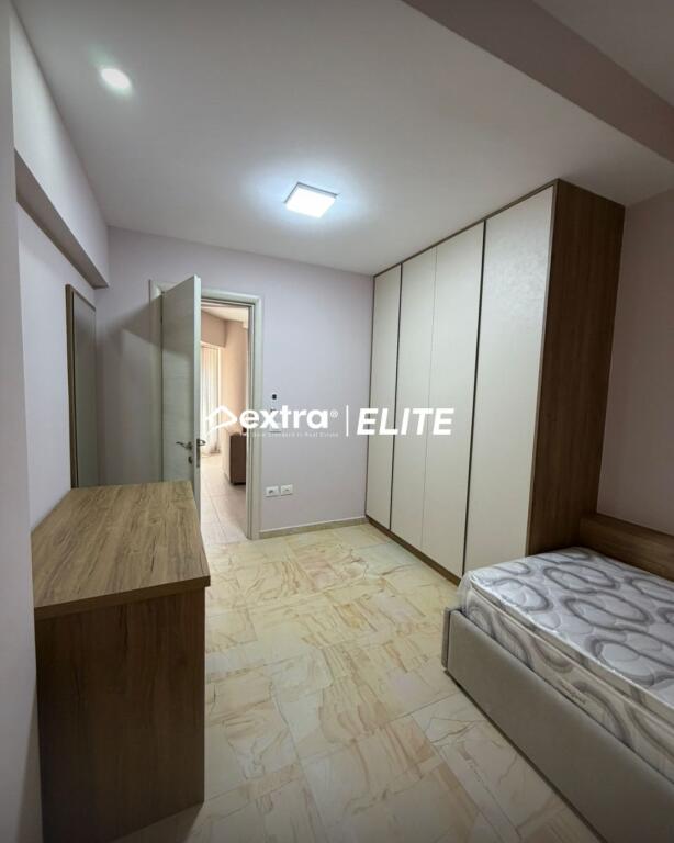 Rent Duplex 3+1+2, 3 minutes away from the ring - Fresk