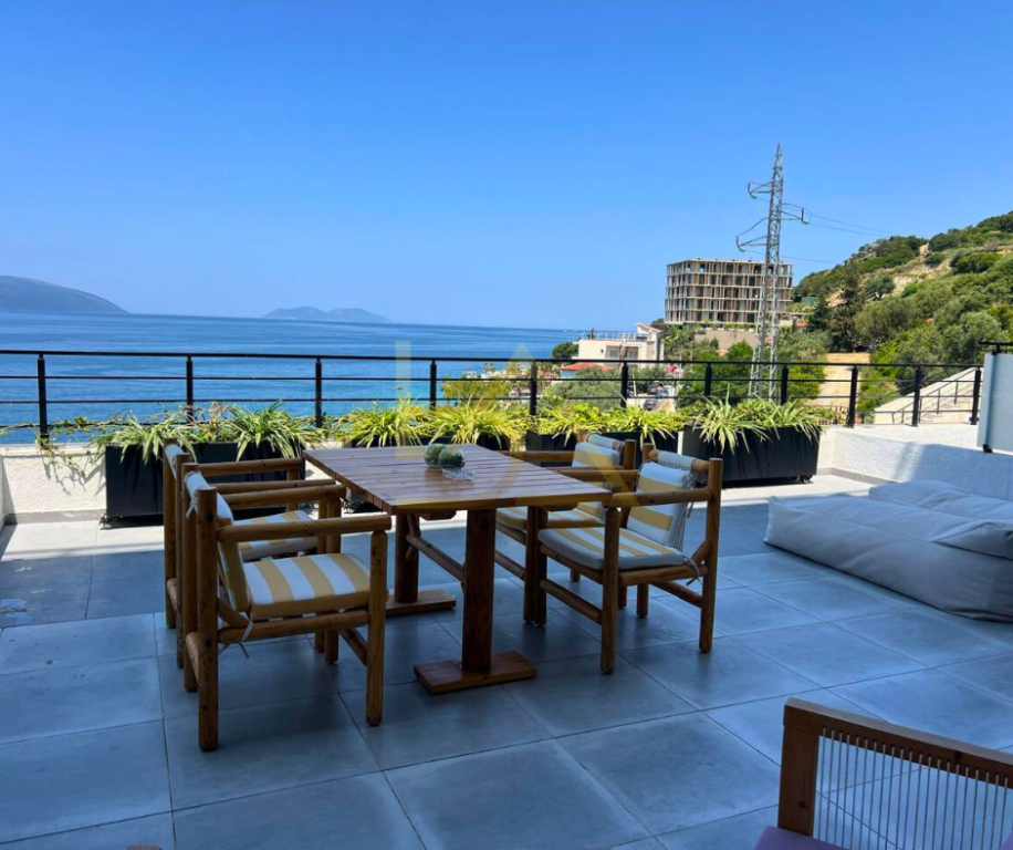 SHITEN 2 GARSONIERE – RADHIMË, VLORË