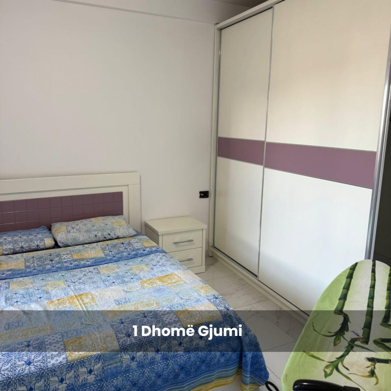Apartament 1+1 me qira. Astir, pranë Kompleksit Molla