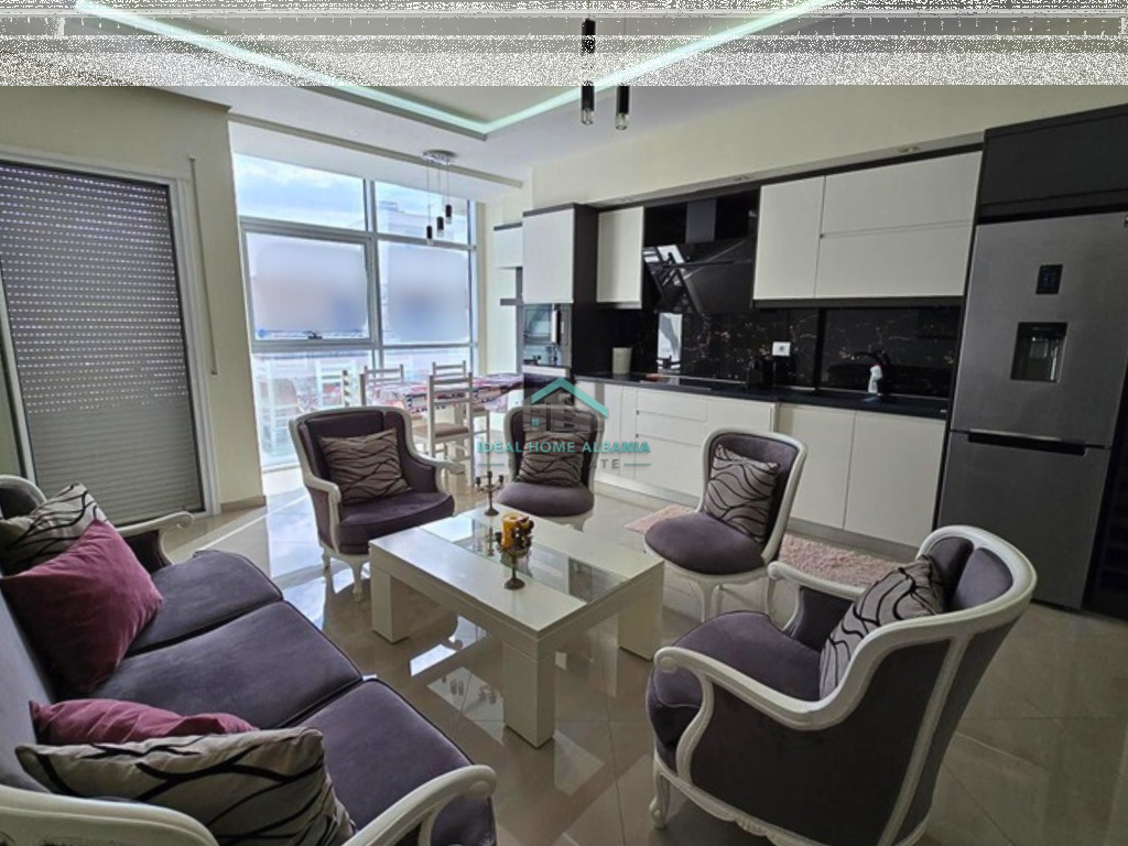 Apartament 2+1 me Qira – Zona e Kishës Ortodokse, Vlore.