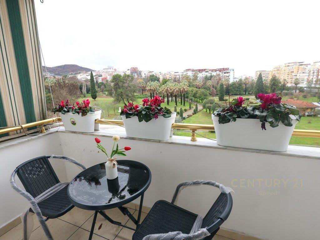 Apartament 2+1 me Qira tek Kopshti Botanik Zoologjik!