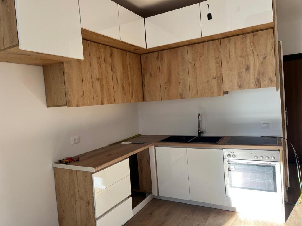 APARTAMENT NE SHITJE 1+1 TE UNIVERS CITY