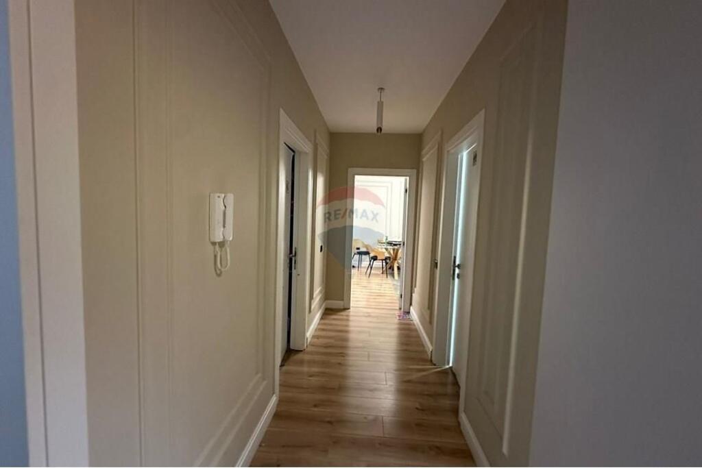 Apartament 2+1 per shitje KIKA 2 Komuna e Parisit !