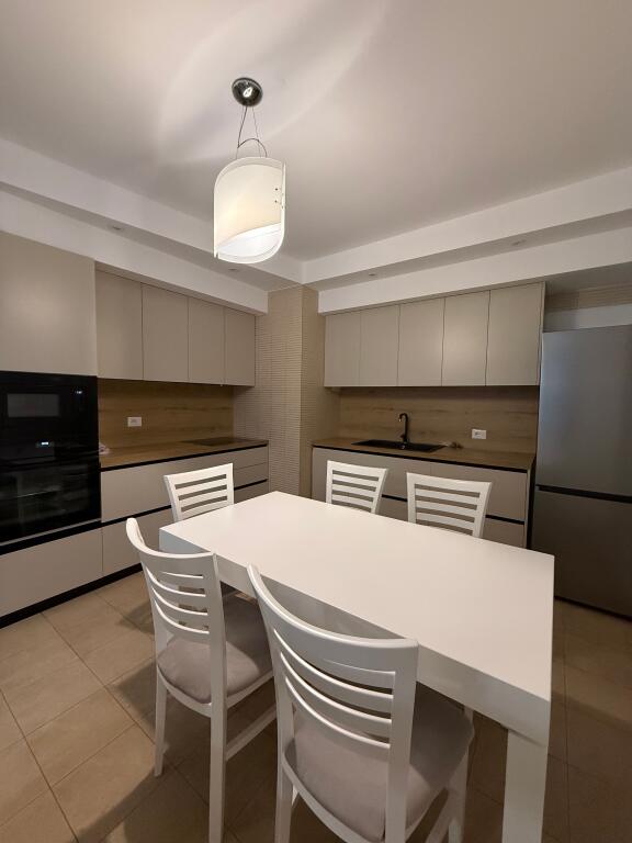 Apartment 2+1+2 for rent Paris Commune