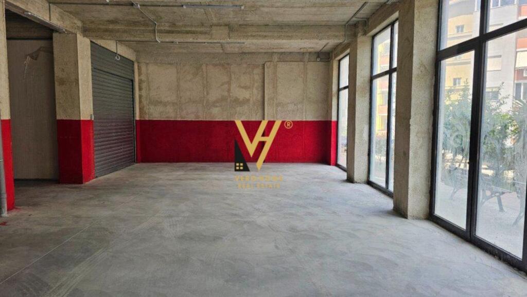 SHITET GARAZHD 17.52 M2 TE LIQENI I THATE 37.000 EURO