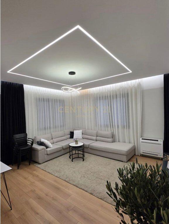 UNIQUE 3-STOREY VILLA FOR SALE IN 4 RRUGET, SHIJAK DURRES