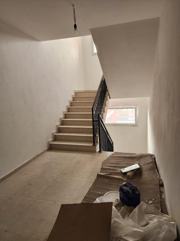 🌟Shitet Apartament Absolutisht Perfekt 2+1+2Wc &amp; 2 Ballkone ( 📍Residenca Mirabella  - Xhamllik ) Me Garazhd -1 Përfshirë në çmim 🔥 108.86 m²✨Cmimi : 223K