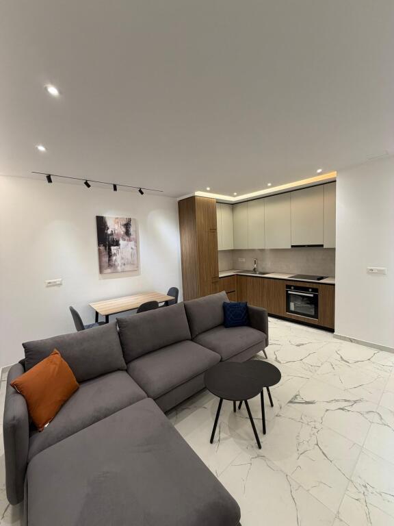 🏡 Apartament modern 1+1 me qira – Zogu i Zi!!!