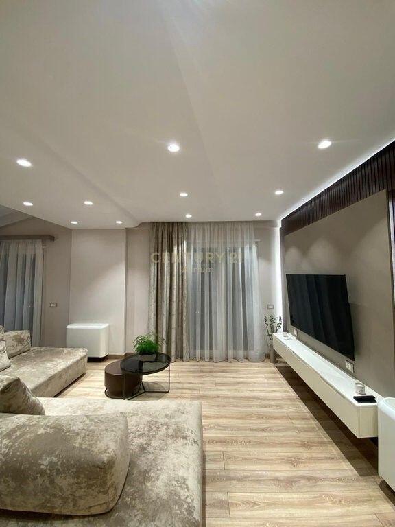 FOR SALE APARTMENT 3+1+2 AT PLATEA RESIDENCE!