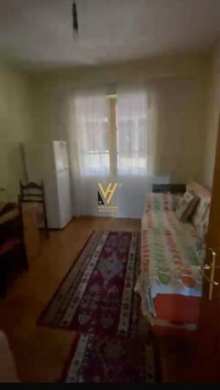 JEPET APARTAMENT 2+1 ME QIRA TE ISH RESTORANT DURRESI 45.000 LEKE