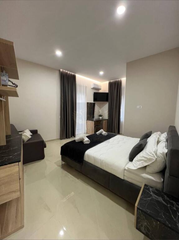 🏨 MODERN HOTEL FOR RENT – READY FOR OPERATION 🏨