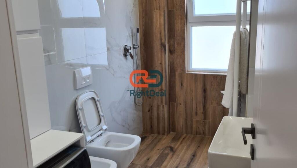 A Don Bosko, Vendesi in vendita Appartamento 3+1 Totalmente Investito!!