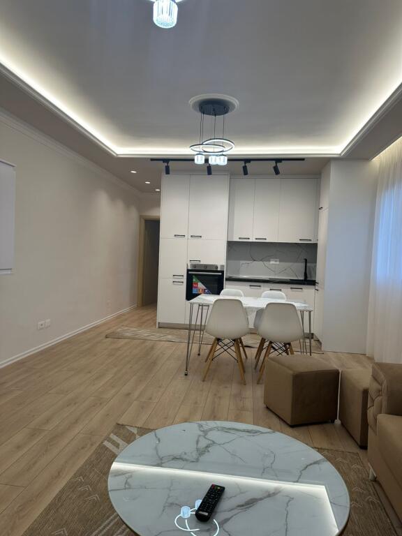 Apartament 1+1 me qira , Liqeni i Thate