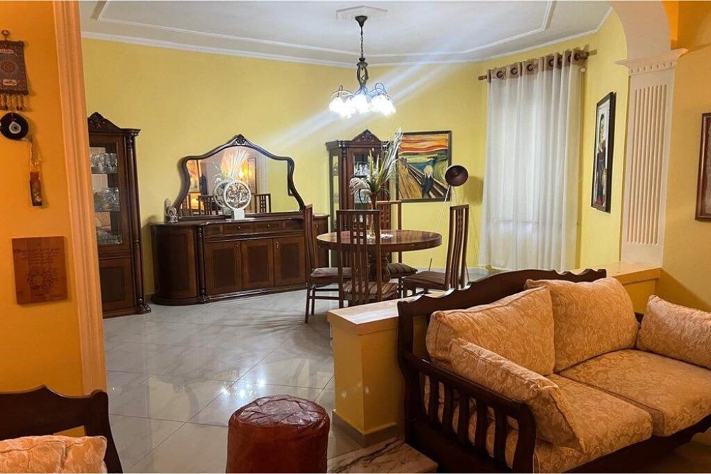 VILE PER QERA NE SAUK