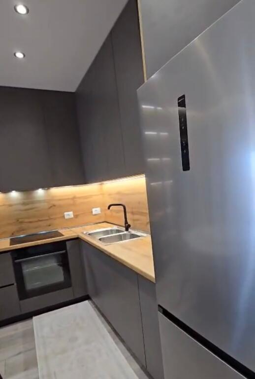 1+1 for rent univers city