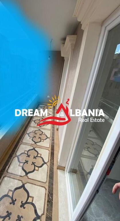 Zyre/Ambient Biznesi me Qera ne Qender prane Postes Qendrore ne Tirane (ID 4261853)