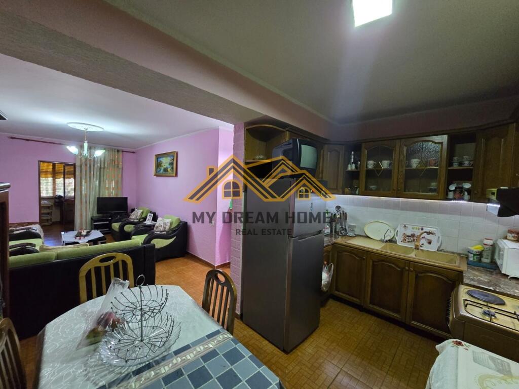 SHESIM APARTAMENT 1+1 NE QENDER TE GOLEMIT PRAN HOTEL BONITA