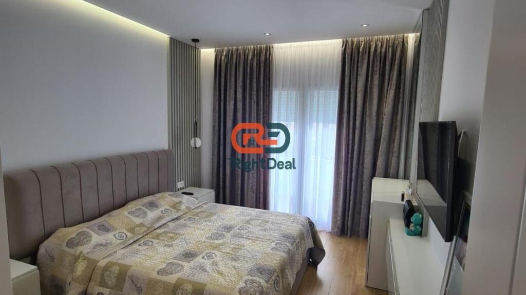 A Don Bosko, Vendesi in vendita Appartamento 3+1 Totalmente Investito!!