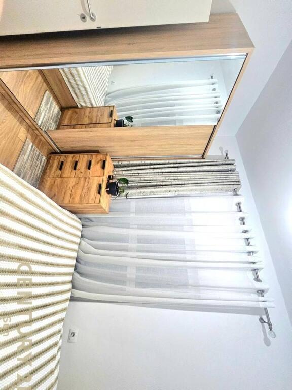 APARTAMENT 1+1 PER QIRA NE ALI DEM