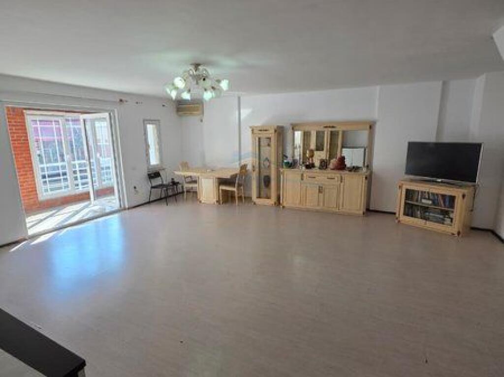 For sale, Duplex 3+1+3+Veranda, , Gintash Block, Tirana.