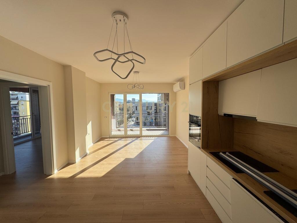 Apartment 2+1+2 For Rent in Former Aviation Field, Tirana - 65 000 lekë | 100.87 m²