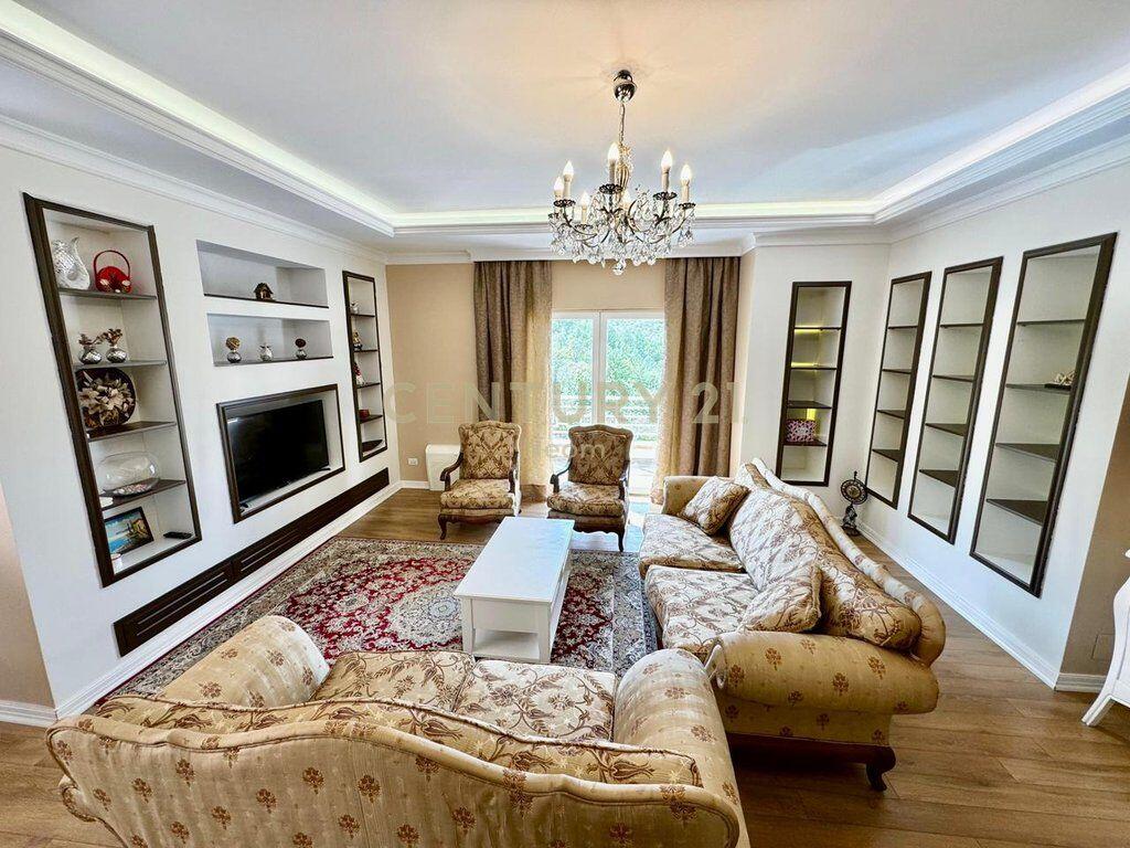 QIRA, SUPER APARTAMENT 2+1+2 me POST PARKIMI &amp; PAMJE‼️