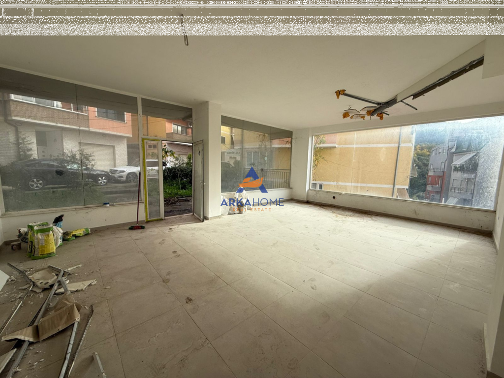 SHITET NJESI BIZNESI 79M2 "TEK LIQENI I THATE,RRUGA HAMDI GARUNJA" 146.260 EURO