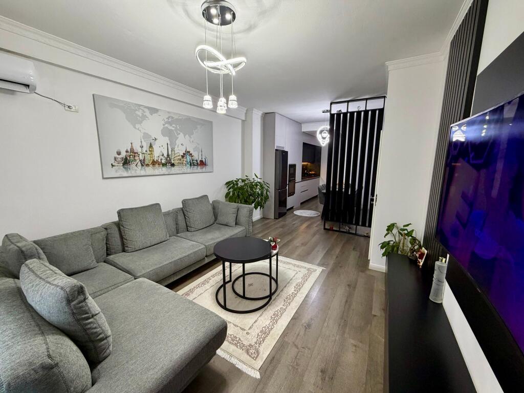 📣 SHITET SUPER Apartament 2+1 📍  Don Bosko, Prane Shkolles “Qazim Turdiu” ✨  