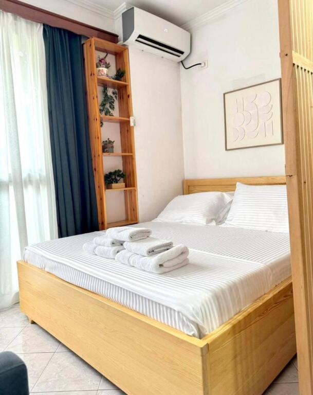 Garsoniere me qira ne Astir