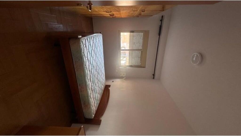 Jepet me qira apartament 2+1 në zonën e Myslym Shyrit, në Rrugën Him Kolli