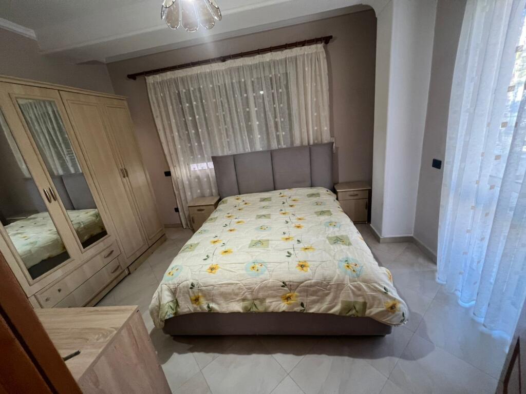 Jepet me qera apartament 1+1 vollga durres